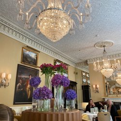 Salon At Shelbourne Hotel