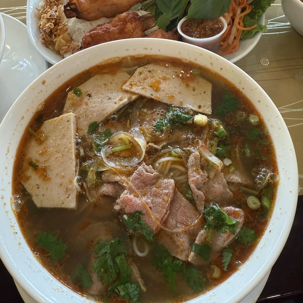 Viet Fortune - Lemongrass beef noodle - Vietnamese Near Me - Woodbridge, Virginia Viet Fortune - Lemongrass beef noodle - Vietnamese Near Me - Woodbridge, Virginia