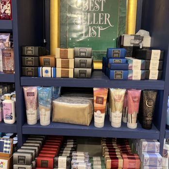 Bath & Body Works - Cosmetics & Beauty Supply Near Me - Pflugerville, Texas Bath & Body Works - Cosmetics & Beauty Supply Near Me - Pflugerville, Texas