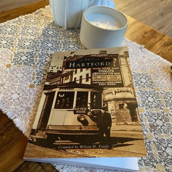 DoNo Cafe - Cafes Near Me - Hartford, Connecticut