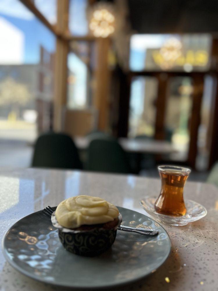 the-house-coffee-shop-updated-september-2025-218-e-mills-ave-el