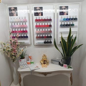 Golden Nails - Das original Shellac - Nail Salons Near Me - Sylt, SH Golden Nails - Das original Shellac - Nail Salons Near Me - Sylt, SH