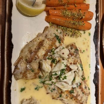 Pappas Seafood House - American Red Snapper & Jumbo Crab - Seafood Near Me - Webster, Texas