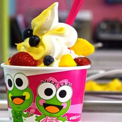 sweetFrog Premium Frozen Yogurt - Delicious Mango!