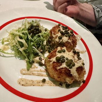 Arnaud's Restaurant - Cajun/Creole Near Me - New Orleans, Louisiana