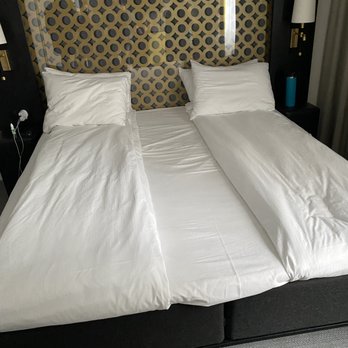 Hotel Thon Rosenkrantz - hotel room beds - Hotels Near Me - Oslo, 03