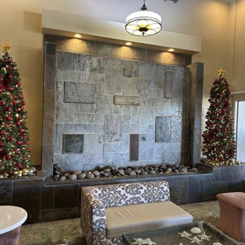Best Western Plus Monterey Inn - Water feature and christmas decor in lobby - Hotels Near Me - Monterey, California