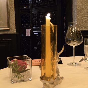 雅谷餐廳 - Table candle and decor - French Near Me - Hong Kong, HK