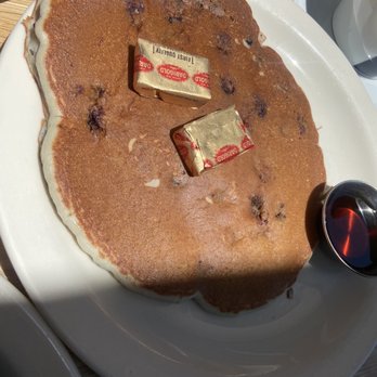 Martha's - Blueberry Pancakes - American Near Me - Hermosa Beach, California