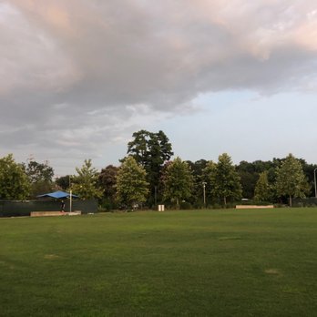 Evelyn's Park - Parks Near Me - Bellaire, Texas Evelyn's Park - Parks Near Me - Bellaire, Texas