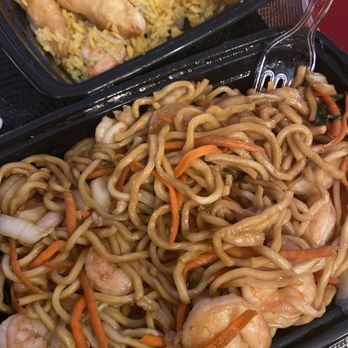 Eddy's Carry Out - Shrimp Lo Mein - Sandwiches Near Me - Bowie, Maryland