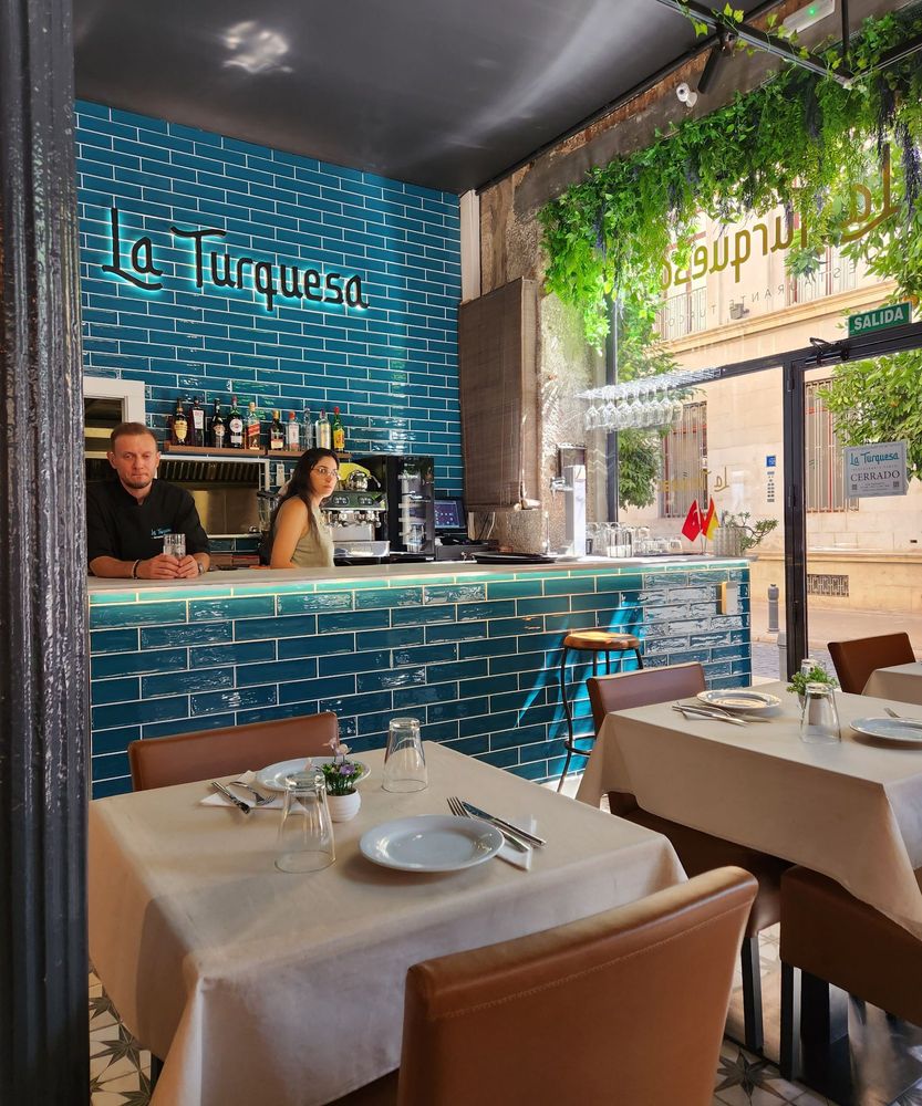 la-turquesa-c-cristo-de-san-agust-n-12-granada-spain-restaurants