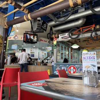 Wahoo's Fish Taco - Dining area - Mexican Near Me - Fullerton, California Wahoo's Fish Taco - Dining area - Mexican Near Me - Fullerton, California
