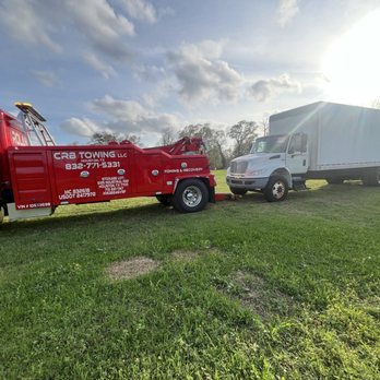 Crb Towing - CRB Towing dripping off one of our box trucks - Towing Near Me - Houston, Texas