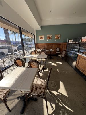 Le Frenchie Cafe by null