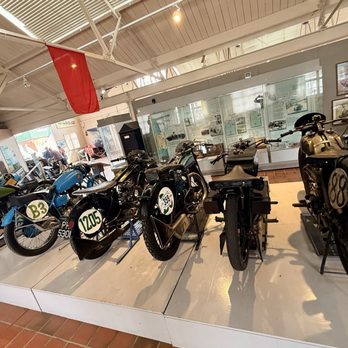 Brooklands Museum - Vintage motorcycles - Museums Near Me - Weybridge, SRY Brooklands Museum - Vintage motorcycles - Museums Near Me - Weybridge, SRY