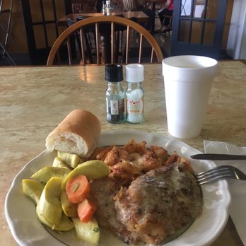 Kojak's - Boone Appetite!! Deliciousness!! Parmesan Chicken with Veggies. - Breakfast & Brunch Near Me - Houston, Texas Kojak's - Boone Appetite!! Deliciousness!! Parmesan Chicken with Veggies. - Breakfast & Brunch Near Me - Houston, Texas