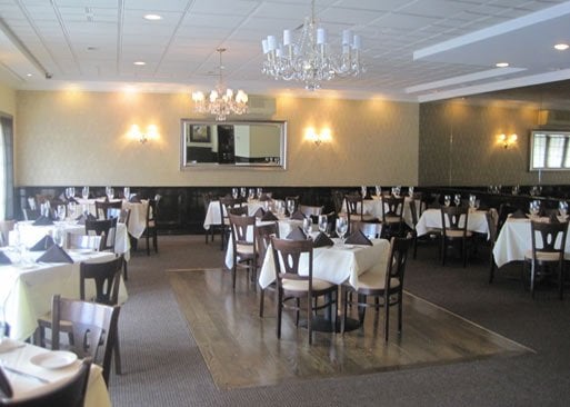 Puglia S City Cafe Closed 48 Photos 22 Reviews Music Venues 987 Stewart Ave Garden City Ny Restaurant Reviews Phone Number Yelp