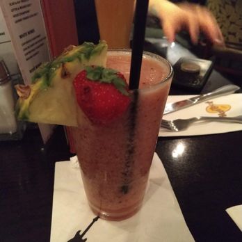 Hard Rock Cafe - Strawberry Margarita - American Near Me - Berlin, BE