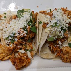 3 Tequilas - Delicious Shredded Chicken Tacos