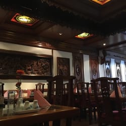 China-Thai Restaurant Kaisergarten - Liebevolle Einrichtung und gutes Essen.