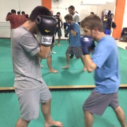 Academia Dance Fitness