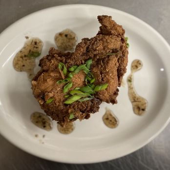 Johnny’s On Oak - a plate of fried chicken - Italian Near Me - Vancouver, British Columbia Johnny’s On Oak - a plate of fried chicken - Italian Near Me - Vancouver, British Columbia