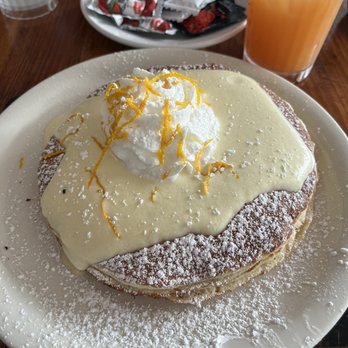 Moke’s Bread And Breakfast - Lilikoi pancakes - Breakfast & Brunch Near Me - Honolulu, Hawaii