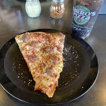 Barro's Pizza - Slice and drink lunch special - Pizza Near Me - Peoria, Arizona