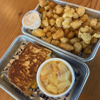 Tillamook Creamery - Fried cheese curds, kids grilled cheese (with fruit cup) - Cheese Shops Near Me - Tillamook, Oregon