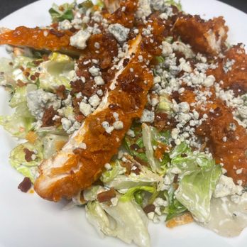 Chili's - Boneless Buffalo Chicken Salad was delicious. - American Near Me - Fort Bliss, Texas