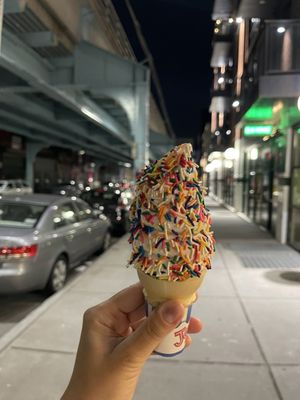 1-900-ICE-CREAM by null