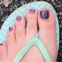Elite Nails - I went in for a birthday pedicure and came out with a $30 bloody toe!