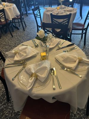 Reunion Tap & Table by null