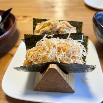 MORU - Spicy salmon and spicy blue crab handrolls - Japanese Near Me - Fort Lee, New Jersey