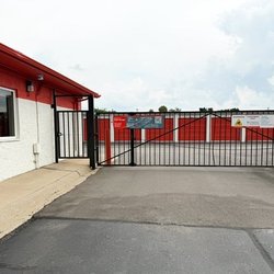 Public Storage