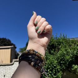 Sky Nails - The finished acrylics