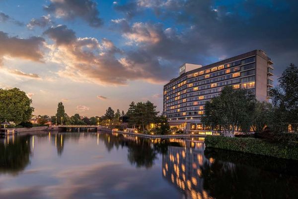 Hilton Amsterdam by null