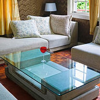 iDevelop Construction - a living room with couches and a coffee table - General Contractors Near Me iDevelop Construction - a living room with couches and a coffee table - General Contractors Near Me
