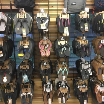 Pinewski's Ski & Board Shop - Ski & Snowboard Shops Near Me - Anoka, Minnesota