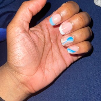Cosmopolitan Nail Lounge - Manicure with designs by Chau - Nail Salons Near Me - Washington, DC, District of Columbia Cosmopolitan Nail Lounge - Manicure with designs by Chau - Nail Salons Near Me - Washington, DC, District of Columbia