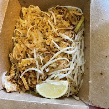 Siam Thai Restaurant - Pad Thai Lunch - Thai Near Me - Decatur, Georgia Siam Thai Restaurant - Pad Thai Lunch - Thai Near Me - Decatur, Georgia