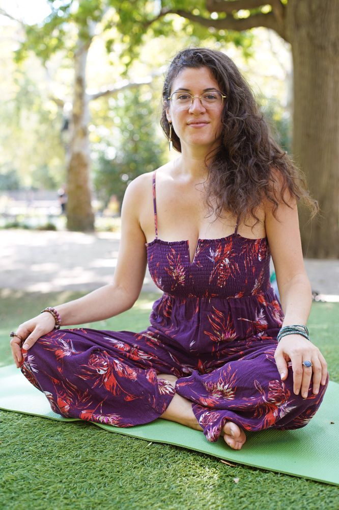 Prenatal Yoga with Lauren Logo