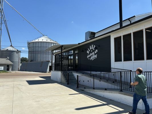 Blake’s at Southern Milling by null