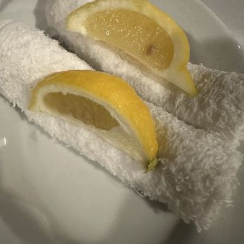 The Boathouse - lemon and hand towel - Seafood Near Me - Orlando, Florida The Boathouse - lemon and hand towel - Seafood Near Me - Orlando, Florida