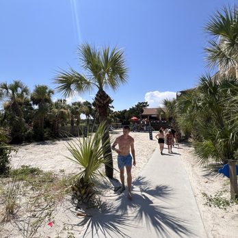 Coco's On the Beach - Coco's On The Beach, Hilton Head Island, SC - American Near Me - Hilton Head Island, South Carolina