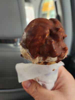 Preston's Candy & Ice Cream by null