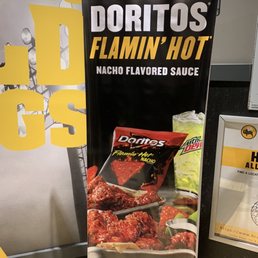 This sauce is soooo good! It tastes like an actual Flamin' Hot Doritos chip!