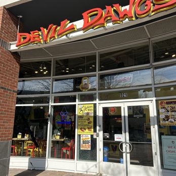 Devil Dawgs - Evanston - Fast Food Near Me - Evanston, Illinois