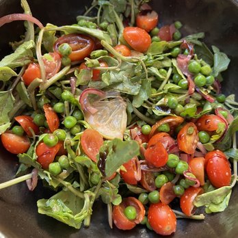Running Goose - Summer Tomato Salad - Gastropubs Near Me - Los Angeles, California Running Goose - Summer Tomato Salad - Gastropubs Near Me - Los Angeles, California